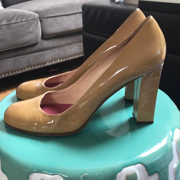 Kate Spade Camel Patent Leather Heels - Picture 2 of 7